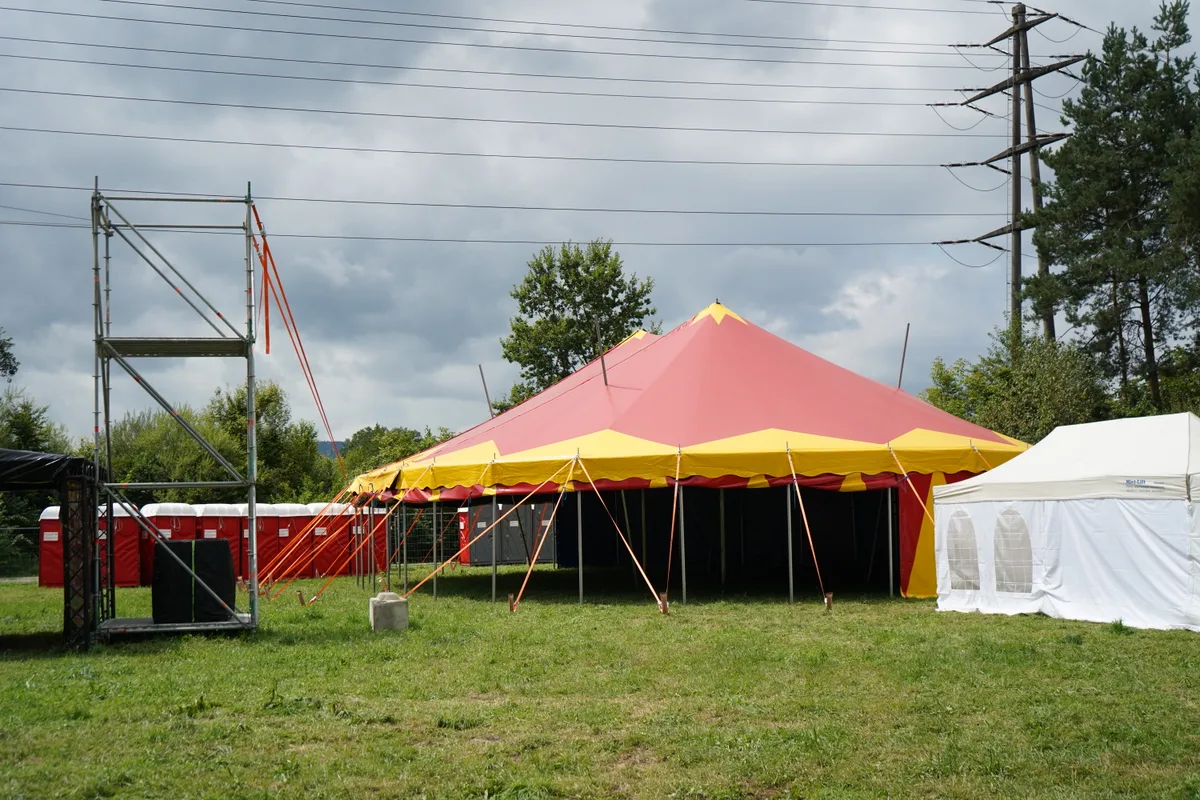 Daniel Buchschacher organisiert das Pan Tau Festival in Uster.